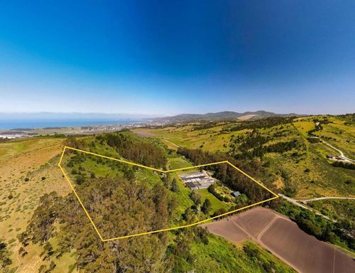1770 Higgins Canyon Rd, Half Moon Bay, CA, 94019-2522 | Card Image