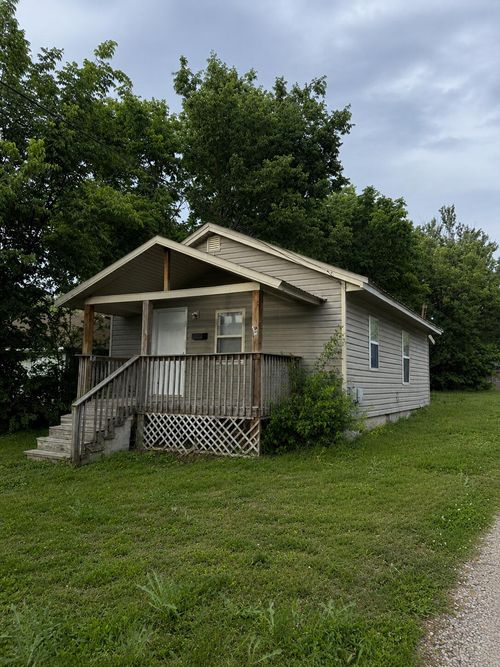 2314 N Missouri Avenue, Springfield, MO, 65803 | Card Image