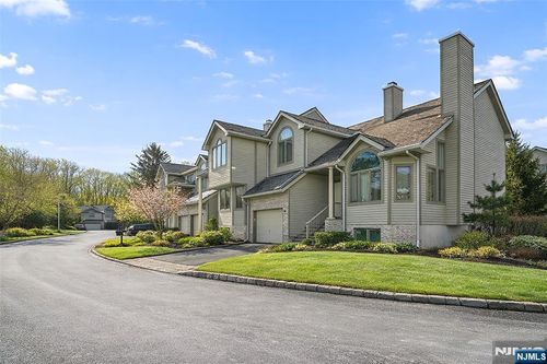 501 Elm Ct, Norwood, NJ, 07648-2009 | Card Image