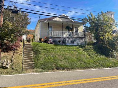 256 Simpson Street, House other with 1 bedrooms, 1 bathrooms and null parking in Clarksburg WV | Image 1