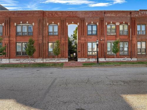 110-1523 S 10th St, Saint Louis, MO, 63104-3728 | Card Image