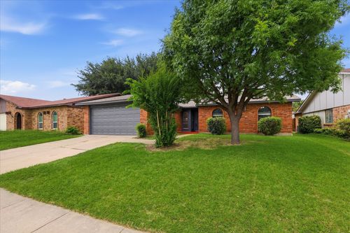 4409 Buckeye St, Fort Worth, TX, 76137-1108 | Card Image