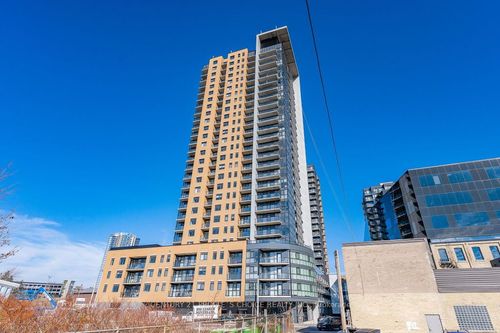 2203-108 Garment St, Kitchener, ON, N2G0E2 | Card Image