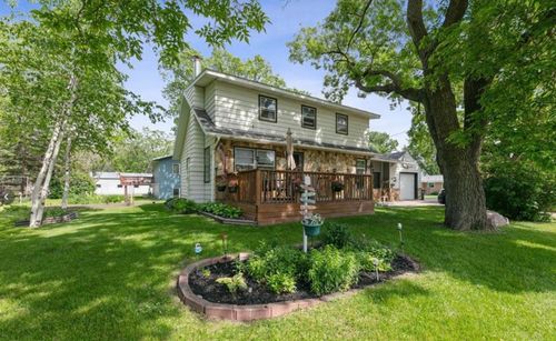 140 2nd Ave N, Waite Park, MN, 56387-1115 | Card Image