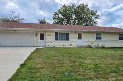 1002 North Vine Street, Home with 2 bedrooms, 1 bathrooms and null parking in Creston IA | Image 1