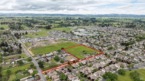 2803 Dutton Mdw, Santa Rosa, CA, 95407-7732 | Card Image