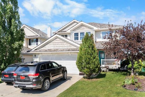 151 Bow Ridge Cres, Cochrane, AB, T4C1V2 | Card Image