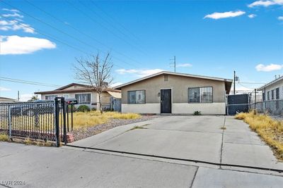 929 Miller Avenue, House other with 4 bedrooms, 2 bathrooms and null parking in Las Vegas NV | Image 1