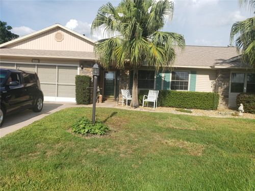 26045 Newcombe Cir, Leesburg, FL, 34748-8067 | Card Image