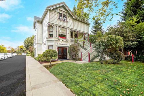 742 742 B St, Hayward, CA, 94541 | Card Image
