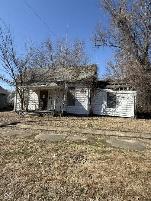 909 N Hart Street, Princeton, IN, 47670 | Card Image