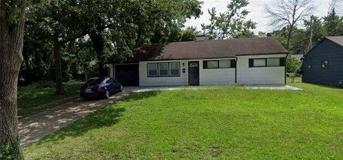 11415 Richmond Ave, Kansas City, MO, 64134-3552 | Card Image