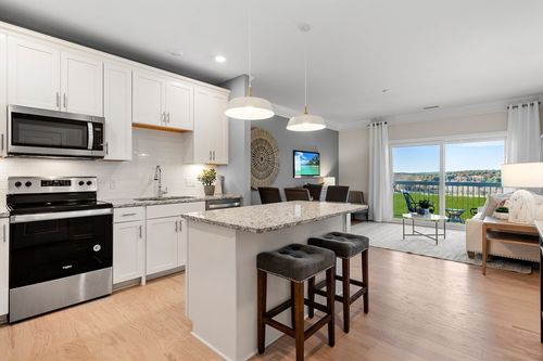 302-2 Codman Way, Westborough, MA, 01581 | Card Image