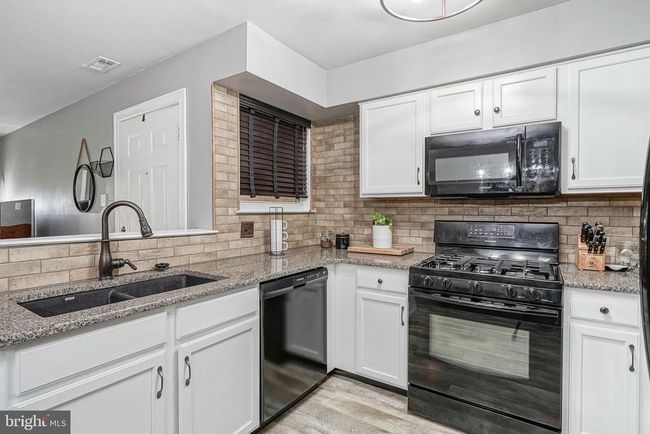 1432 Tristram Cir, Townhouse with 2 bedrooms, 2 bathrooms and null parking in MANTUA NJ | Image 10