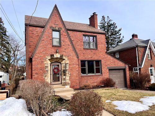 109 Burdine Ave, Brentwood, PA, 15227-3312 | Card Image