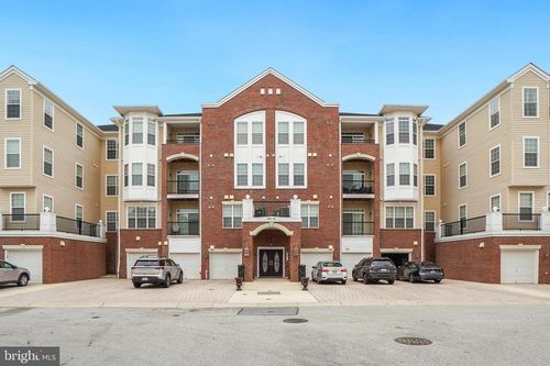 304-8616 Wintergreen Ct, ODENTON, MD, 21113-3981 | Card Image