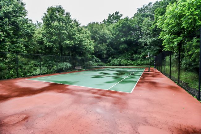 2303 - 2303 Eaton Court, Condo with 2 bedrooms, 2 bathrooms and null parking in Danbury CT | Image 33