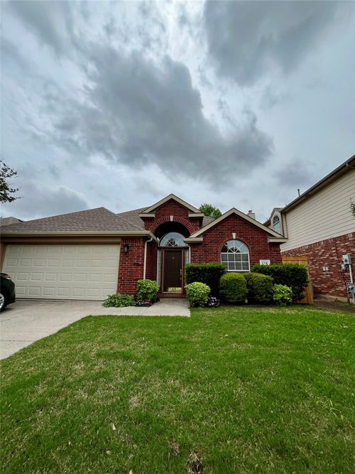 3341 Woodberry Ln, Mckinney, TX, 75071-3261 | Card Image