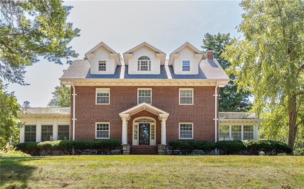 56th St, Kansas City, MO 64113