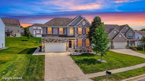 667 Green Forest Pl, Lithopolis, OH, 43136-7501 | Card Image