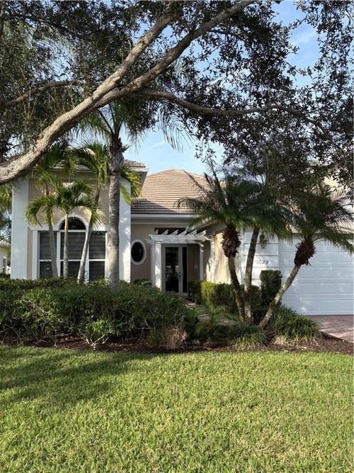 1029 River Wind Cir, Vero Beach, FL, 32967-1826 | Card Image