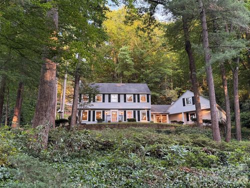 212 Estate Dr, Hendersonville, NC, 28739-6115 | Card Image
