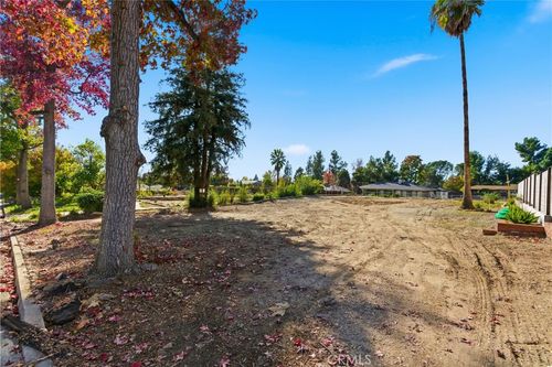 2151 Sinaloa Ave, Altadena, CA, 91001-3347 | Card Image