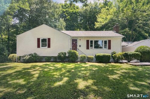 303 Bunker Hill Ave, Waterbury, CT, 06708-1905 | Card Image