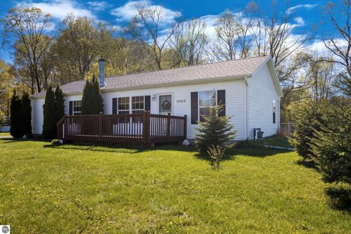1800 W Brentwood, Grawn, MI, 49685 | Card Image