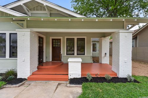 619 W Kings Hwy, San Antonio, TX, 78212-2735 | Card Image