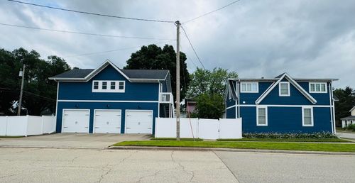 400 S Marquette Rd, Prairie Du Chien, WI, 53821-2023 | Card Image