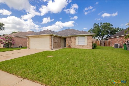 501 Appaloosa Dr, Victoria, TX, 77904-3244 | Card Image