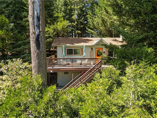 708 Pinnacle Dr, Lake Arrowhead, CA, 92352 | Card Image