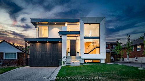 16 Deevale Rd, North York, ON, M3M1Z3 | Card Image