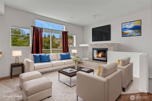 unit-e-6331 Isaac Ave Se, Auburn, WA, 98092-3879 | Card Image