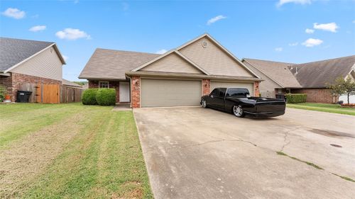 2821 Ponchartrain Street, Springdale, AR, 72764 | Card Image