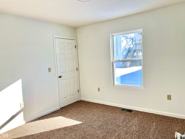 521 N Swain St, House other with 3 bedrooms, 2 bathrooms and null parking in Ingalls IN | Image 19