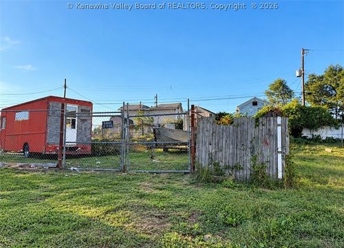 1818 Jefferson Avenue, Huntington, WV, 25704 | Card Image