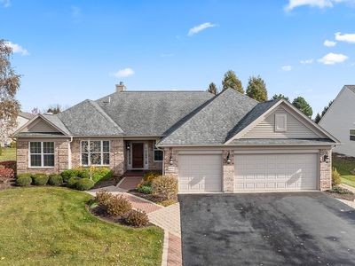 12736 Zinnia Court, House other with 3 bedrooms, 2 bathrooms and 6 parking in Huntley IL | Image 1