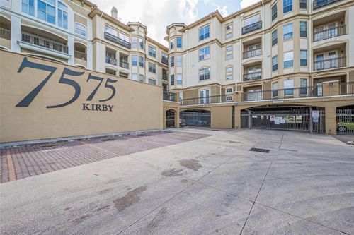 apt-3105-7575 Kirby Dr, Houston, TX, 77030-4452 | Card Image