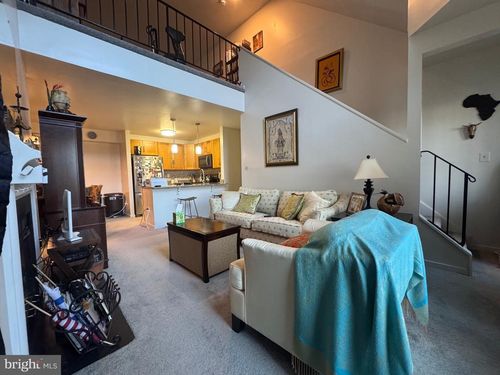 293-10122 Hellingly Pl, MONTGOMERY VILLAGE, MD, 20886-0561 | Card Image