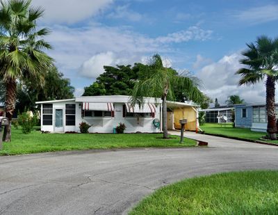 12 Aragon Lane, House other with 2 bedrooms, 2 bathrooms and null parking in Port St Lucie FL | Image 2