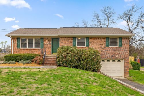 2311 Ranch Hills Rd, Chattanooga, TN, 37421-2830 | Card Image