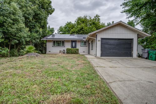 2575 Lupine St, Anderson, CA, 96007-8807 | Card Image