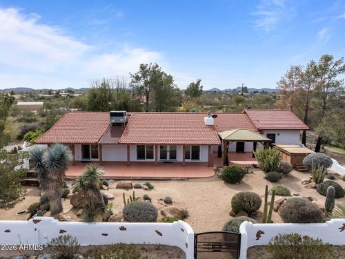 675 N Horseshoe Trl, Wickenburg, AZ, 85390-3291 | Card Image