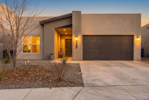 1694 Tesoro Loop Nw, Los Lunas, NM, 87031-8962 | Card Image