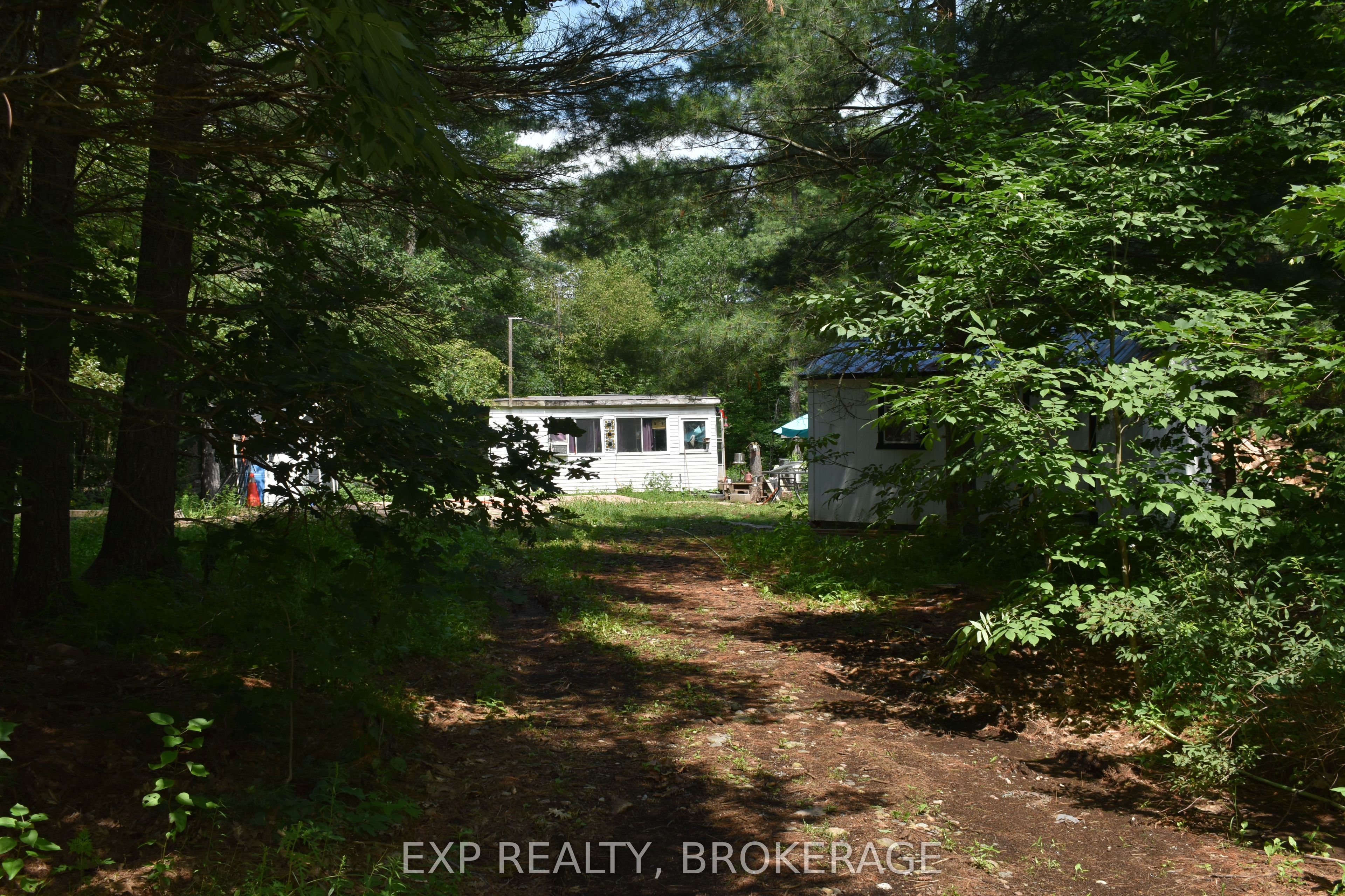 Residential in Frontenac 2