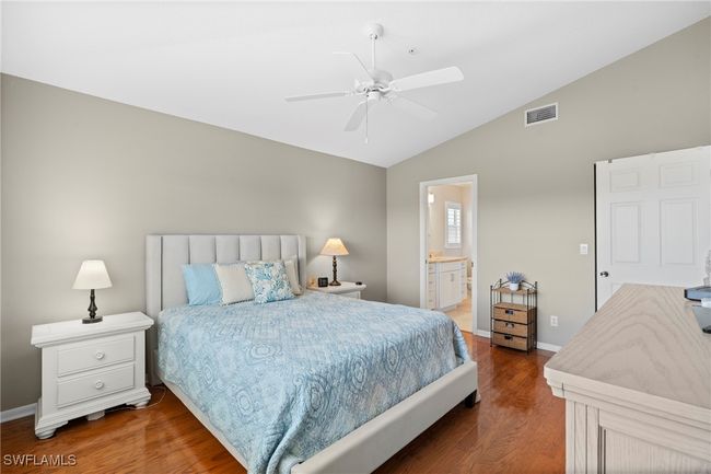 APT-204 - 6660 Huntington Lakes Cir, Condo with 3 bedrooms, 2 bathrooms and null parking in NAPLES FL | Image 18