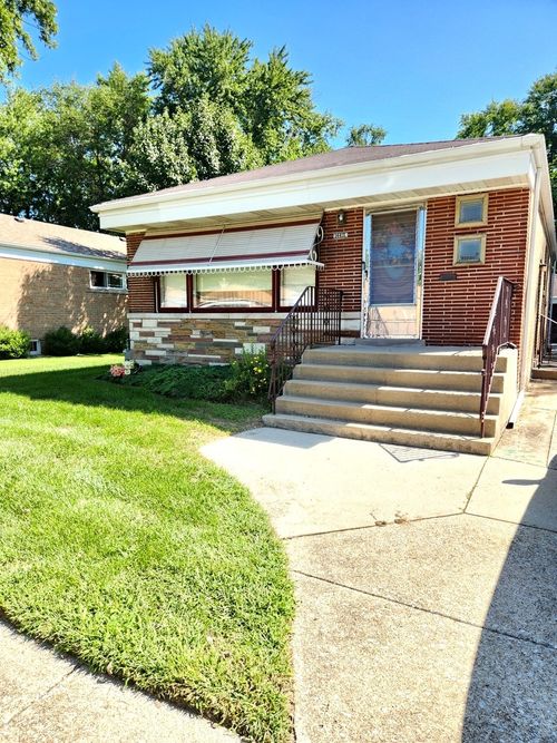 14415 S Saginaw Ave, Burnham, IL, 60633-2009 | Card Image