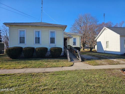 216 W Edgerton St, Hicksville, OH, 43526-1332 | Card Image
